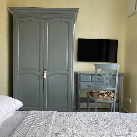 Collina Aparthotel Cornedo all'Isarco